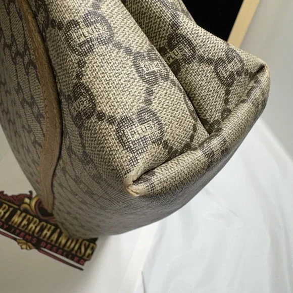 Gucci Beige GG Canvas Tote with Green and Red Web Straps - Picture 11 of 16